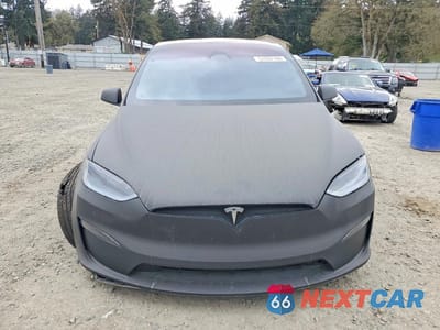 Piąte zdjęcie samochodu w środku: 2025 TESLA MODEL X VIN:7SAXCDE55SF469965 - miniatura