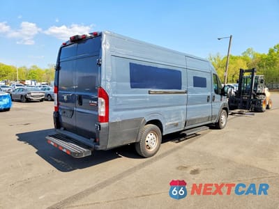Trzecie zdjęcie samochodu z tyłu: 2020 RAM PROMASTER 3500 DELIVERY VAN VIN:3C6URVJG3LE129126 - miniatura