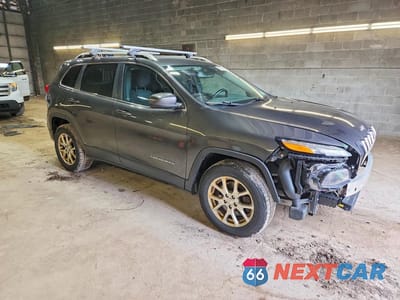 Czwarte zdjęcie samochodu z boku: 2015 JEEP CHEROKEE LATITUDE VIN:1C4PJMCS3FW565445 - miniatura