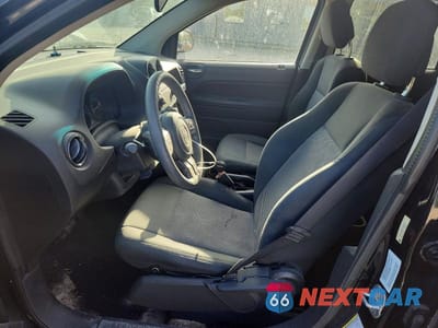 Zdjęcie 7 z 13 samochodu: 2014 JEEP COMPASS SPORT VIN:1C4NJCBA0ED508284 - miniatura