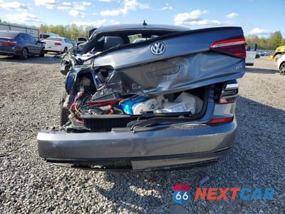 Zdjęcie 6 z 12 samochodu: 2018 VOLKSWAGEN PASSAT GT VIN:1VWJM7A3XJC041047 - miniatura