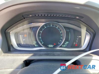 Zdjęcie 9 z 13 samochodu: 2015 VOLVO XC60 T5 PREMIER+ VIN:YV440MDC8F2589449 - miniatura