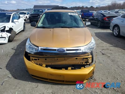 Piąte zdjęcie samochodu w środku: 2009 FORD FOCUS SE VIN:1FAHP35NX9W127374 - miniatura