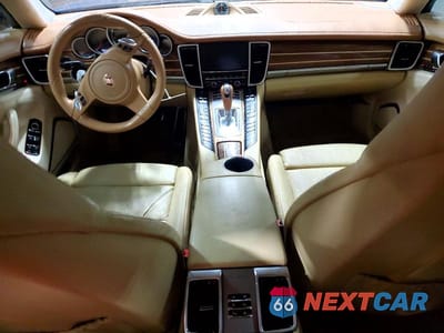 Zdjęcie 8 z 12 samochodu: 2011 PORSCHE PANAMERA TURBO VIN:WP0AC2A76BL090887 - miniatura