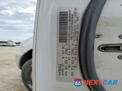 Zdjęcie 12 z 12 samochodu: 2016 RAM 2500 SLT VIN:3C6TR5DT9GG166325 - miniatura