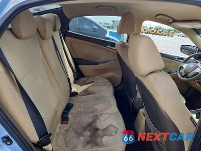 Zdjęcie 10 z 13 samochodu: 2012 HYUNDAI ACCENT GLS VIN:KMHCT4AE8CU204348 - miniatura