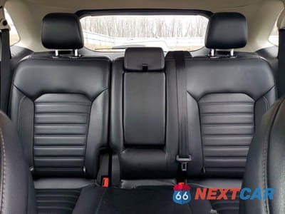 Zdjęcie 10 z 13 samochodu: 2019 FORD EDGE SEL VIN:2FMPK4J94KBB21088 - miniatura