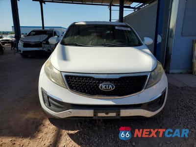 Piąte zdjęcie samochodu w środku: 2014 KIA SPORTAGE LX VIN:KNDPB3AC3E7629236 - miniatura
