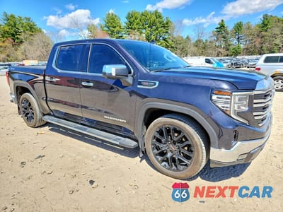 Czwarte zdjęcie samochodu z boku: 2023 GMC SIERRA K1500 SLT VIN:3GTUUDEL4PG106716 - miniatura