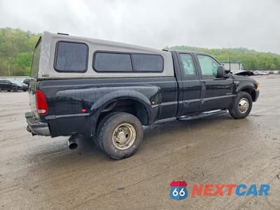 Trzecie zdjęcie samochodu z tyłu: 2001 FORD F350 SUPER DUTY VIN:1FTWX32F71ED60315 - miniatura