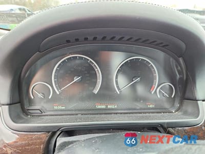 Zdjęcie 9 z 12 samochodu: 2015 BMW 550 XI VIN:WBAKP9C58FD693737 - miniatura