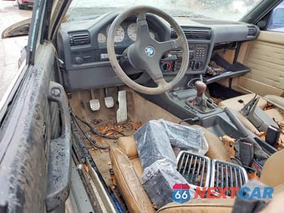 Zdjęcie 8 z 13 samochodu: 1990 BMW 3 SERIES VIN:WBABB1303J8271235 - miniatura