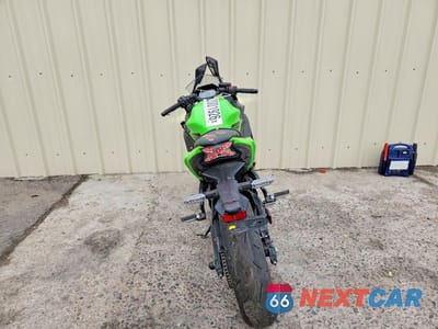 Czwarte zdjęcie samochodu z boku: 2023 KAWASAKI EX650 R VIN:ML5EXER19PDA80926 - miniatura