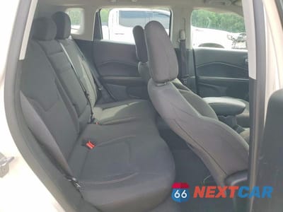 Zdjęcie 11 z 13 samochodu: 2018 JEEP COMPASS SPORT VIN:3C4NJCAB2JT263292 - miniatura