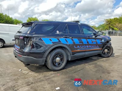 Trzecie zdjęcie samochodu z tyłu: 2022 FORD EXPLORER VIN:1FM5K8AB2NGA06472 - miniatura