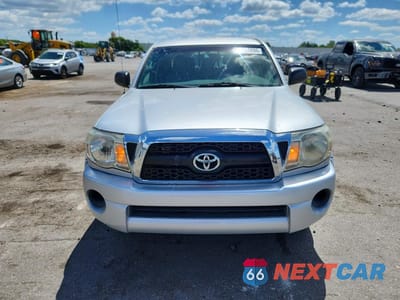 Piąte zdjęcie samochodu w środku: 2011 TOYOTA TACOMA DOUBLE CAB VIN:5TFJX4CN4BX009566 - miniatura