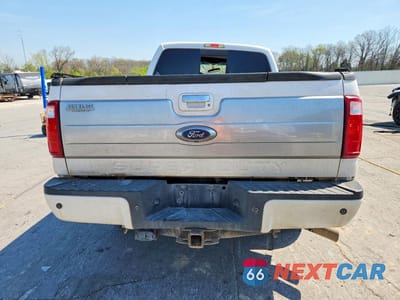 Zdjęcie 6 z 13 samochodu: 2016 FORD F250 SUPER DUTY VIN:1FT7W2BT8GEC42421 - miniatura