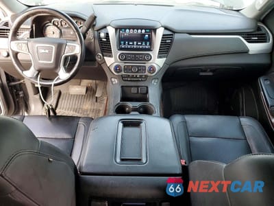 Zdjęcie 8 z 12 samochodu: 2020 GMC YUKON XL C1500 SLT VIN:1GKS1GKC9LR259578 - miniatura