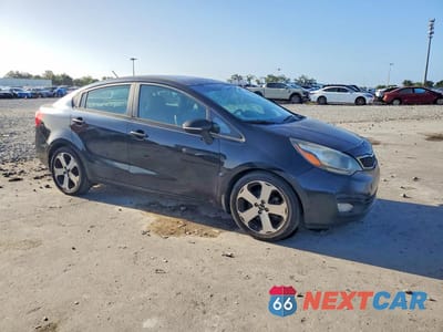 Czwarte zdjęcie samochodu z boku: 2012 KIA RIO SX VIN:KNADN4A37C6046944 - miniatura