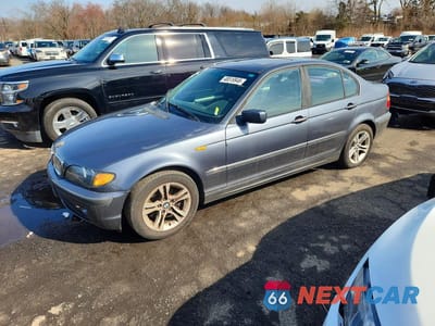 2002 BMW 325 I WBAEV334X2KL55592 - główne zdjęcie licytacji z USA - miniatura