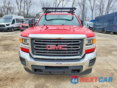 Piąte zdjęcie samochodu w środku: 2017 GMC SIERRA C2500 HEAVY DUTY VIN:1GT01REG4HZ249349 - miniatura