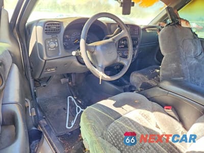 Zdjęcie 8 z 12 samochodu: 2000 CHEV S TRUCK VIN:1GCCS1958Y8264320 - miniatura