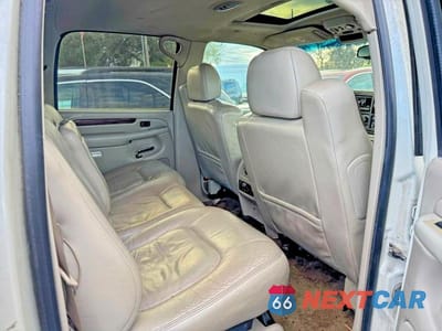 Zdjęcie 6 z 12 samochodu: 2002 CADILLAC ESCALADE EXT VIN:3GYEK63N72G331211 - miniatura