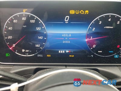 Zdjęcie 9 z 12 samochodu: 2023 MERCEDES-BENZ C 300 4MATIC VIN:W1KAF4HB2PR069090 - miniatura
