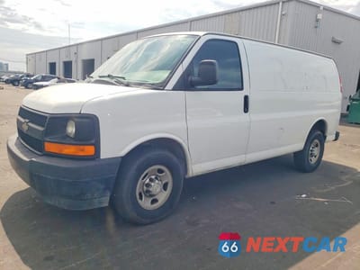 2017 CHEV EXPRESS G2500 1GCWGAFF1H1135808 - główne zdjęcie licytacji z USA - miniatura