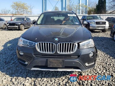 Piąte zdjęcie samochodu w środku: 2015 BMW X3 XDRIVE28I VIN:5UXWX9C56F0D47912 - miniatura