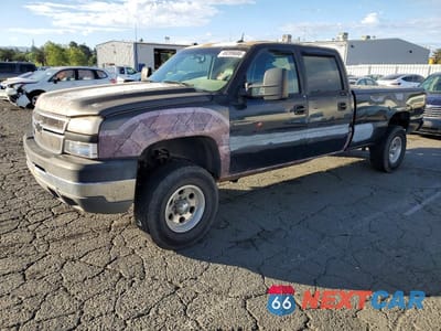 2005 CHEVROLET SILVERADO K2500 HEAVY DUTY 1GCHK23245F855813 - główne zdjęcie licytacji z USA - miniatura