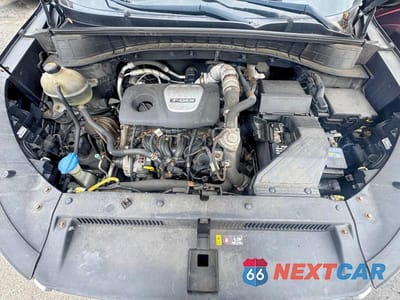 Zdjęcie 7 z 10 samochodu: 2016 HYUNDAI TUCSON SPORT VIN:KM8J3CA29GU056532 - miniatura