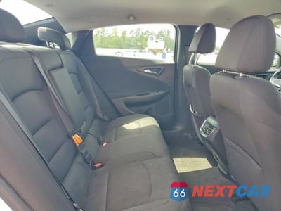 Zdjęcie 10 z 12 samochodu: 2018 CHEV MALIBU LT VIN:1G1ZD5ST5JF151827 - miniatura