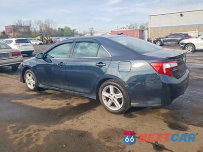 Drugie zdjęcie samochodu z przodu: 2013 TOYOTA CAMRY SE VIN:4T1BF1FK5DU218211 - miniatura