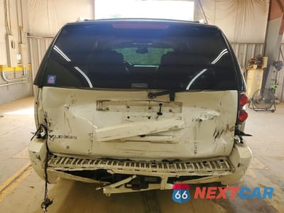 Zdjęcie 6 z 13 samochodu: 2009 GMC YUKON DENALI VIN:1GKFK03219R270319 - miniatura