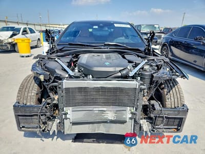 Piąte zdjęcie samochodu w środku: 2023 BMW M440XI VIN:WBA13AR08PCM45144 - miniatura