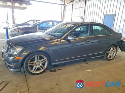 2013 MERCEDES-BENZ C 250 WDDGF4HB6DA757615 - główne zdjęcie licytacji z USA - miniatura