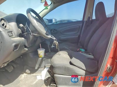 Zdjęcie 7 z 12 samochodu: 2017 NISS VERSA VIN:3N1CN7AP6HL863955 - miniatura