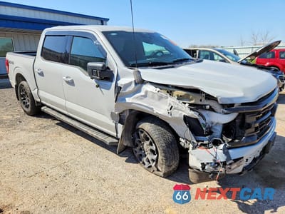 Czwarte zdjęcie samochodu z boku: 2024 FORD F150 XLT VIN:1FTFW3L82RKF05471 - miniatura