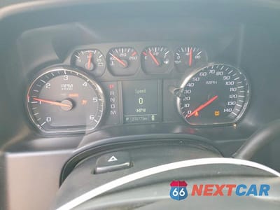 Zdjęcie 9 z 12 samochodu: 2014 CHEVROLET SILVERADO K1500 VIN:3GCUKPEC9EG387447 - miniatura