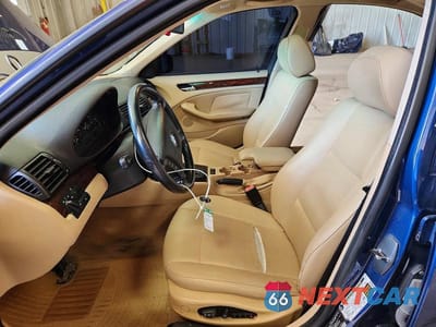 Zdjęcie 7 z 12 samochodu: 2005 BMW 325 I VIN:WBAEV33425KW17481 - miniatura