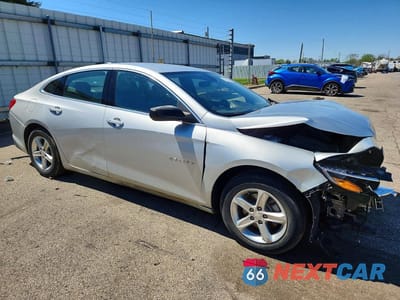 Czwarte zdjęcie samochodu z boku: 2022 CHEVROLET MALIBU LS VIN:1G1ZC5ST6NF166507 - miniatura