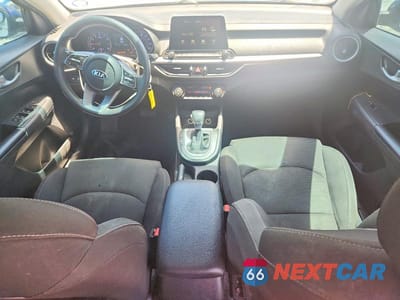 Zdjęcie 8 z 12 samochodu: 2019 KIA FORTE LXS VIN:3KPF24AD5KE012927 - miniatura