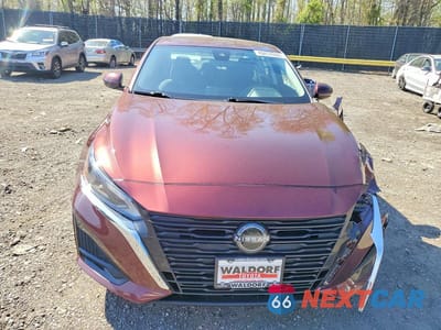 Piąte zdjęcie samochodu w środku: 2023 NISSAN ALTIMA SV VIN:1N4BL4DV8PN361279 - miniatura