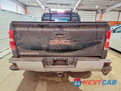 Zdjęcie 6 z 11 samochodu: 2018 GMC SIERRA K1500 VIN:3GTU2LEC1JG174494 - miniatura