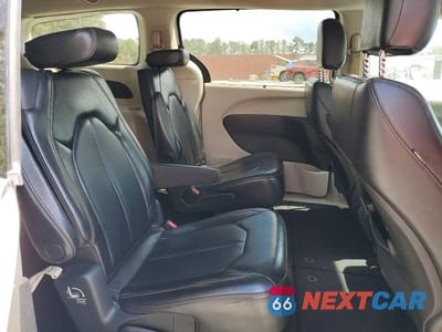 Zdjęcie 11 z 13 samochodu: 2020 CHRYSLER VOYAGER LXI VIN:2C4RC1DG7LR156669 - miniatura