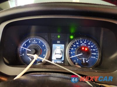 Zdjęcie 9 z 13 samochodu: 2015 TOYOTA SIENNA XLE 8-PASSENGER VIN:5TDYK3DC2FS571966 - miniatura