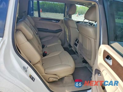 Zdjęcie 11 z 13 samochodu: 2015 MERCEDES-BENZ GL 450 4MATIC VIN:4JGDF6EE3FA551870 - miniatura