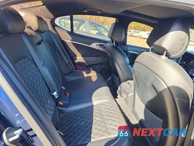 Zdjęcie 10 z 12 samochodu: 2020 GENESIS G70 3.3T VIN:KMTG34LEXLU058135 - miniatura