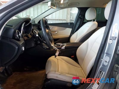 Zdjęcie 7 z 12 samochodu: 2015 MERCEDES-BENZ C 300 VIN:55SWF4JB4FU052692 - miniatura